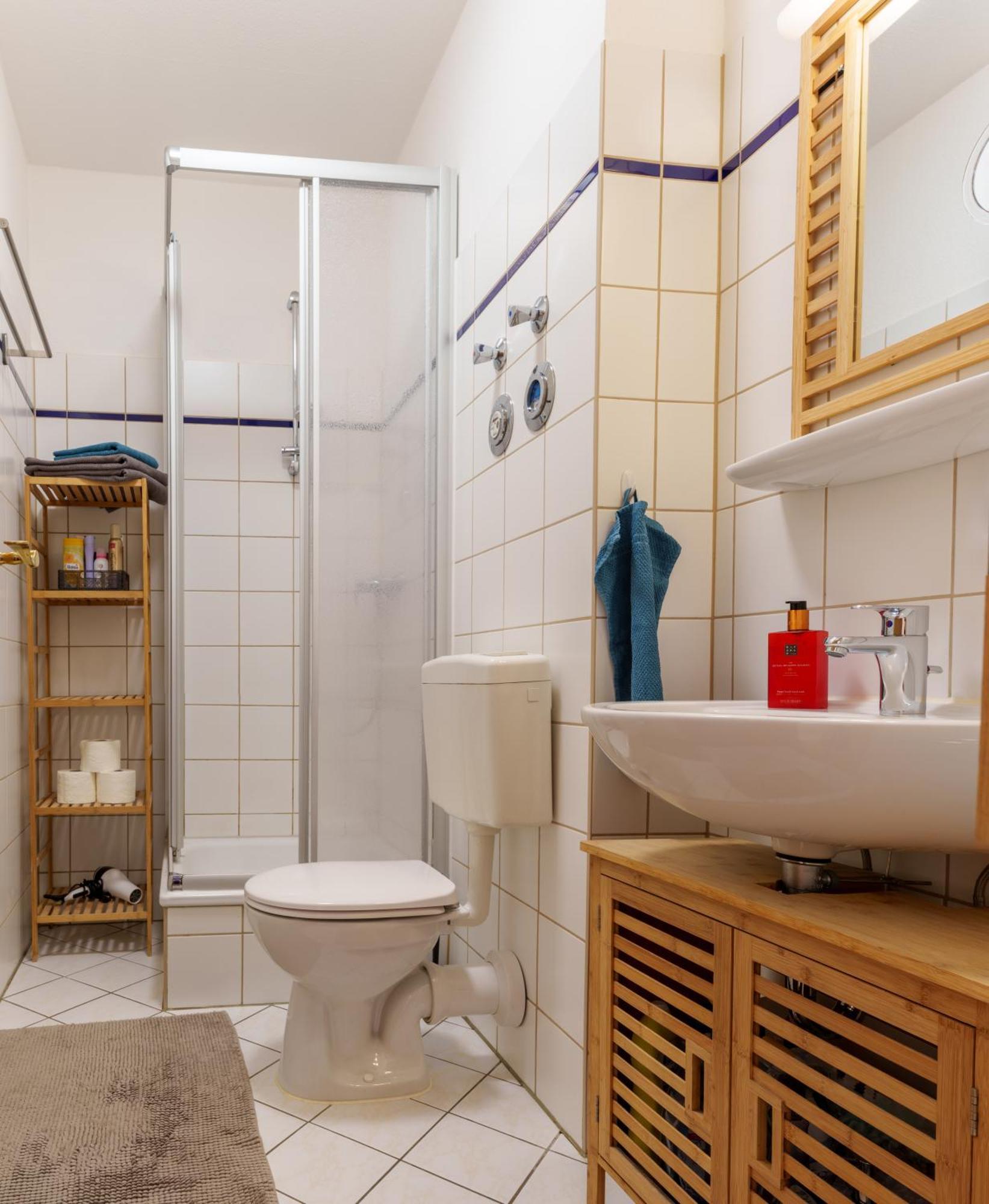 Beliebt: Zentrales & Ruhiges Innenstadtapartment Halle  Exterior photo
